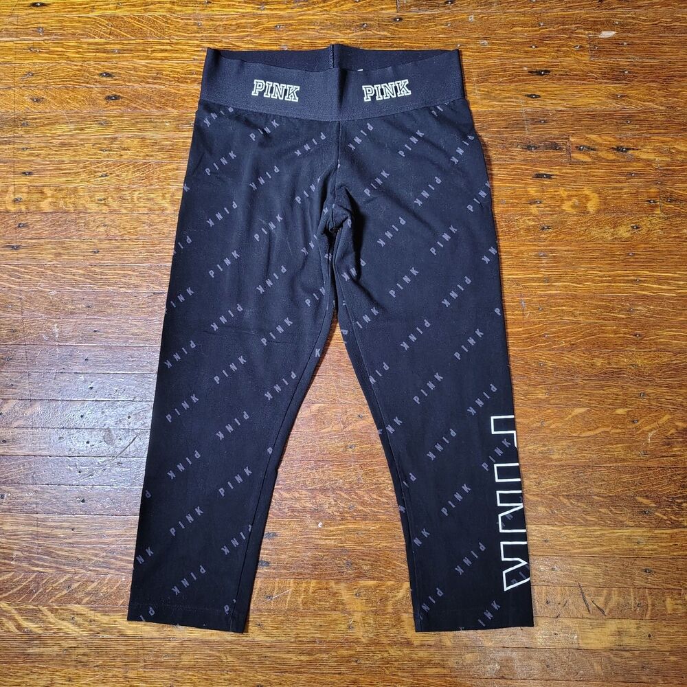 Victoria's Secret PINK Cropped Leggings Spell Out All Over Wmns Size M/T682